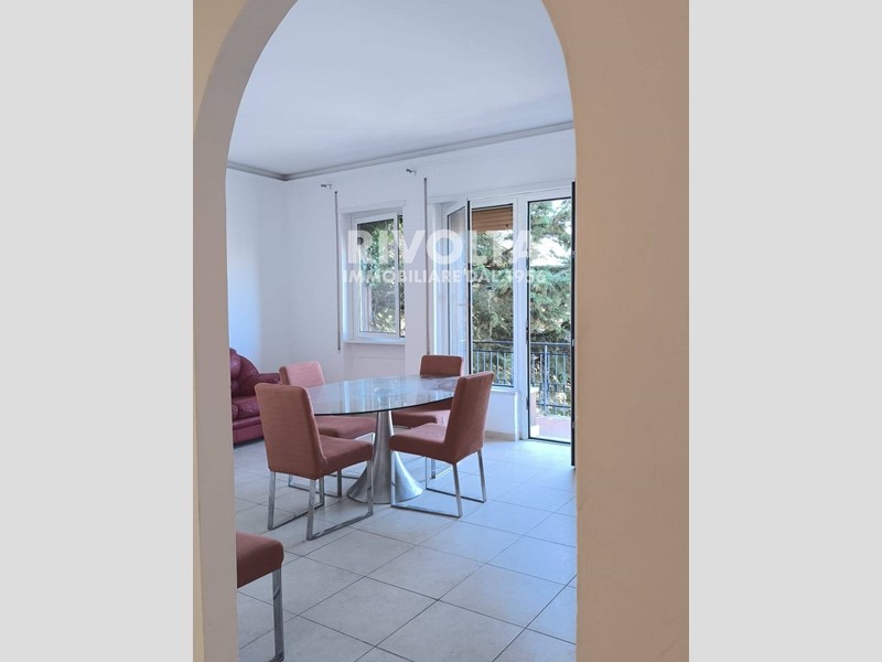 Bilocale in Vendita a Rocca di Papa, 110'000&euro;, 68 m²