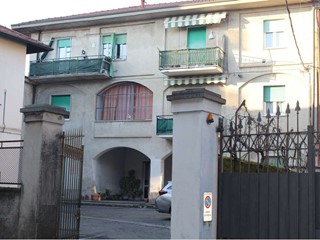 Trilocale in Vendita a Cermenate, 85'000&euro;, 101 m²