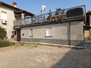 Quadrilocale in Vendita a Bastida Pancarana, 41'500&euro;, 114 m²