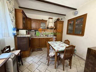 Quadrilocale in Affitto a Campobasso, 600&euro;, 95 m²
