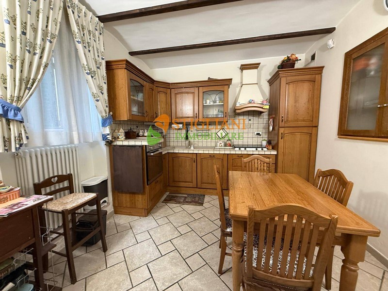 Quadrilocale in Affitto a Campobasso, 600&euro;, 95 m²