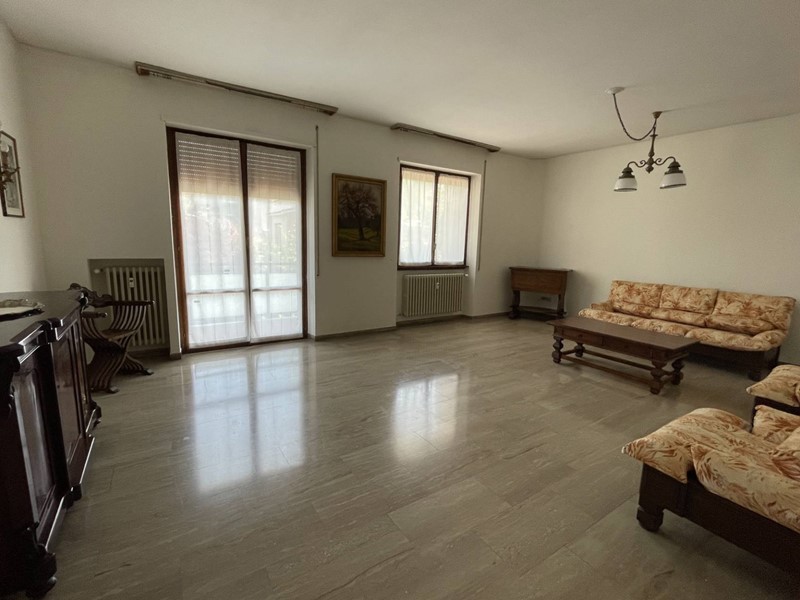 Appartamento in Vendita a Pesaro, 400'000&euro;, 202 m²