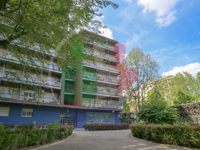 Quadrilocale in Vendita a Torino, 219'000&euro;, 99 m²