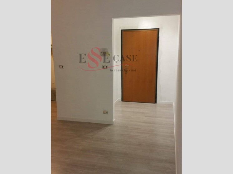 Bilocale in Vendita a Alzano Lombardo, 89'000&euro;, 60 m²