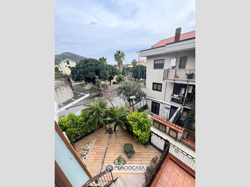 Quadrilocale in Vendita a Salerno, 305'000&euro;, 100 m²