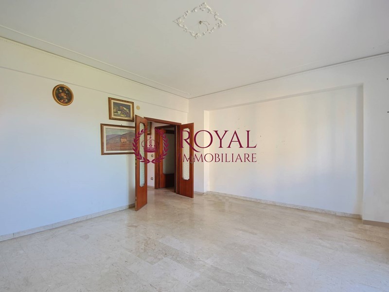 Appartamento in Vendita a Livorno, 350'000&euro;, 156 m²