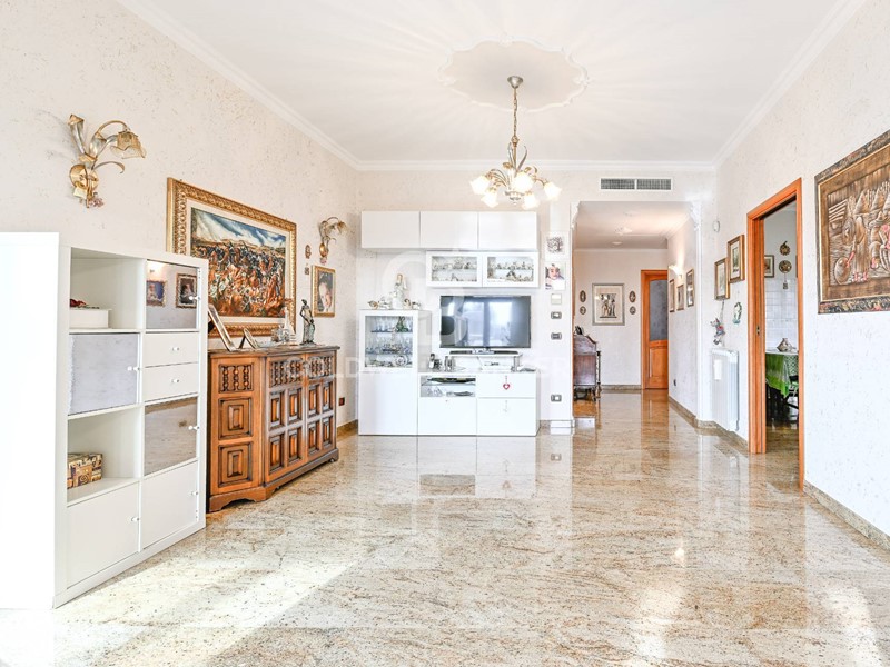 Appartamento in Vendita a Monterotondo, 315'000&euro;, 165 m²