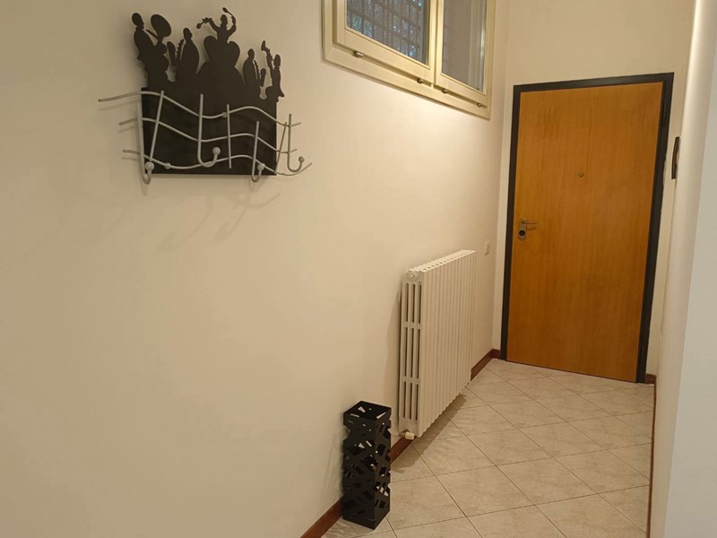 Bilocale in Vendita a Lodi, 95'000&euro;, 58 m², arredato