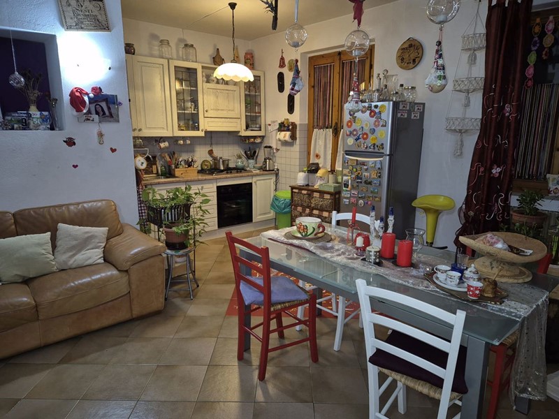 Trilocale in Vendita a Civitella Paganico, 130'000&euro;, 85 m², arredato
