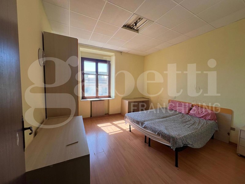 Trilocale in Vendita a Venafro, 45'000&euro;, 120 m²