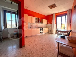 Trilocale in Vendita a Venafro, 45'000&euro;, 120 m²