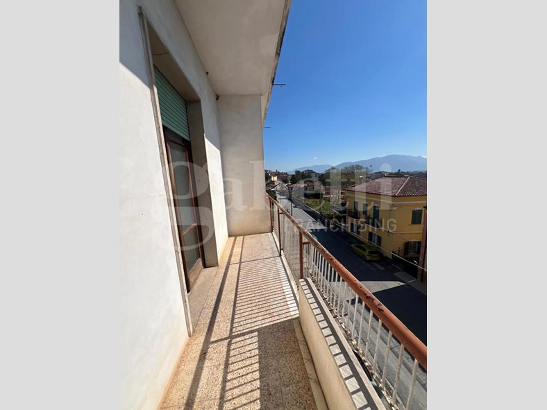 Quadrilocale in Vendita a Venafro, 40'000&euro;, 121 m²