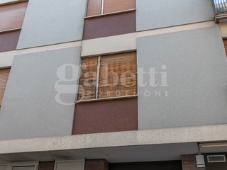 Quadrilocale in Vendita a Pordenone, 85'000&euro;, 91 m²