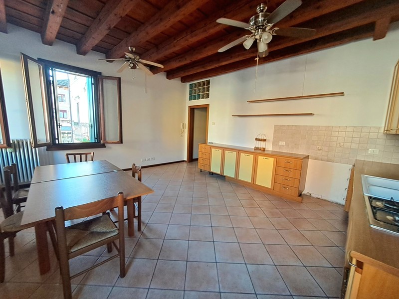 Appartamento in Affitto a Cologna Veneta, 650&euro;, 150 m²