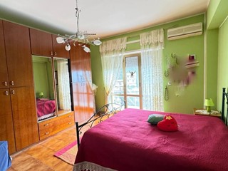 Appartamento in Vendita a Lamezia Terme, 59'000&euro;, 165 m²