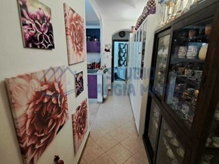Trilocale in Vendita a Taggia, 124'000&euro;, 90 m², arredato