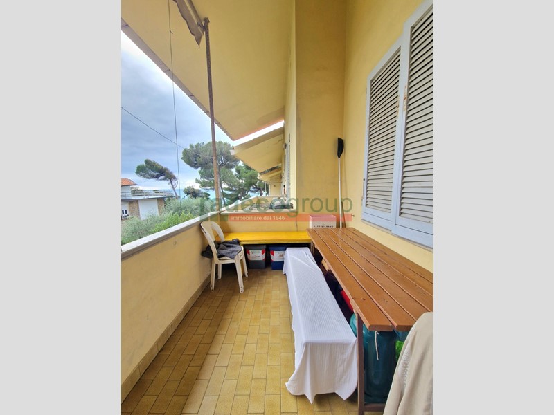 Appartamento in Vendita a Livorno, zona Quercianella, 320'000&euro;, 100 m²