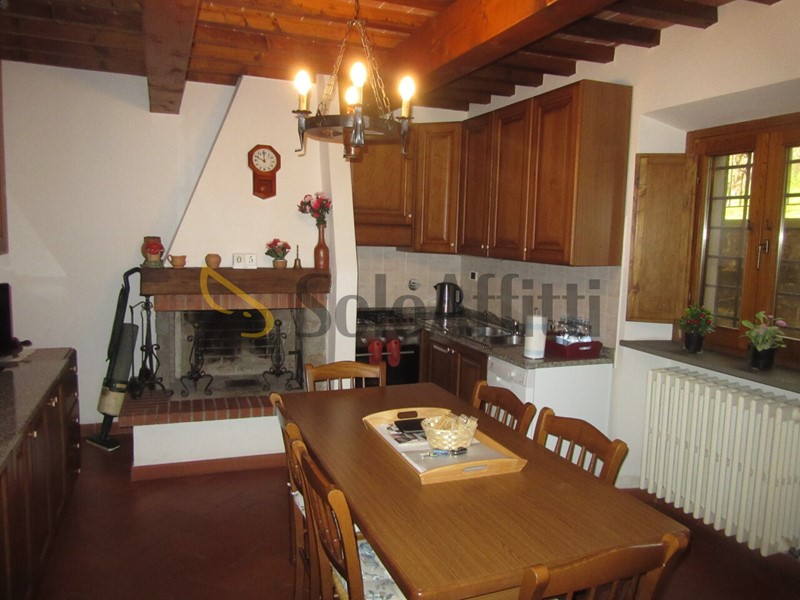 Trilocale in Affitto a Firenze, zona Galluzzo, 1'200&euro;, 100 m², arredato