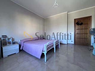 Quadrilocale in Affitto a Catanzaro, zona Giovino, 2'200&euro;, 100 m², arredato