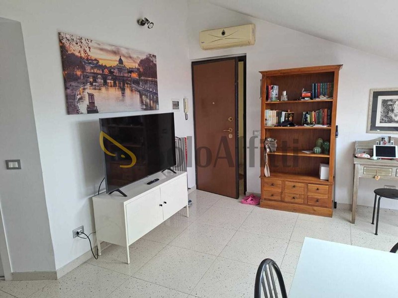 Trilocale in Affitto a Grottaferrata, 600&euro;, 50 m², arredato