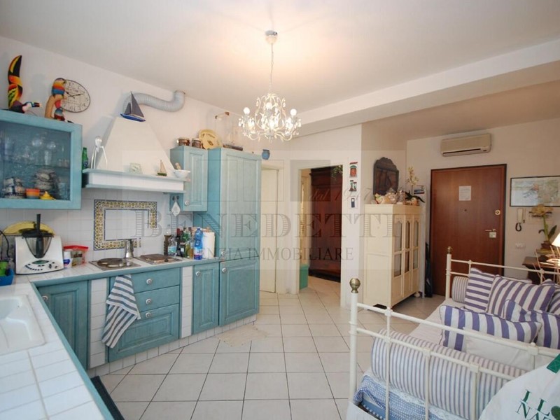 Bilocale in Vendita a Pietrasanta, zona Marina Di Pietrasanta, 250'000&euro;, 50 m²