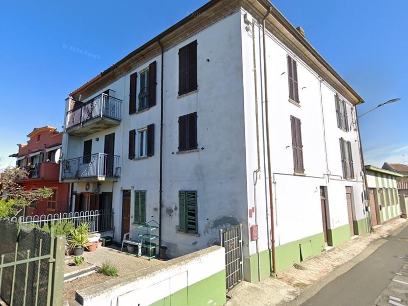 Appartamento in Vendita a Voghera, 36'177&euro;, 301 m², con Box