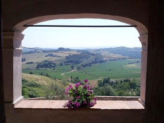 Appartamento in Affitto a Peccioli, 950&euro;, 90 m², arredato