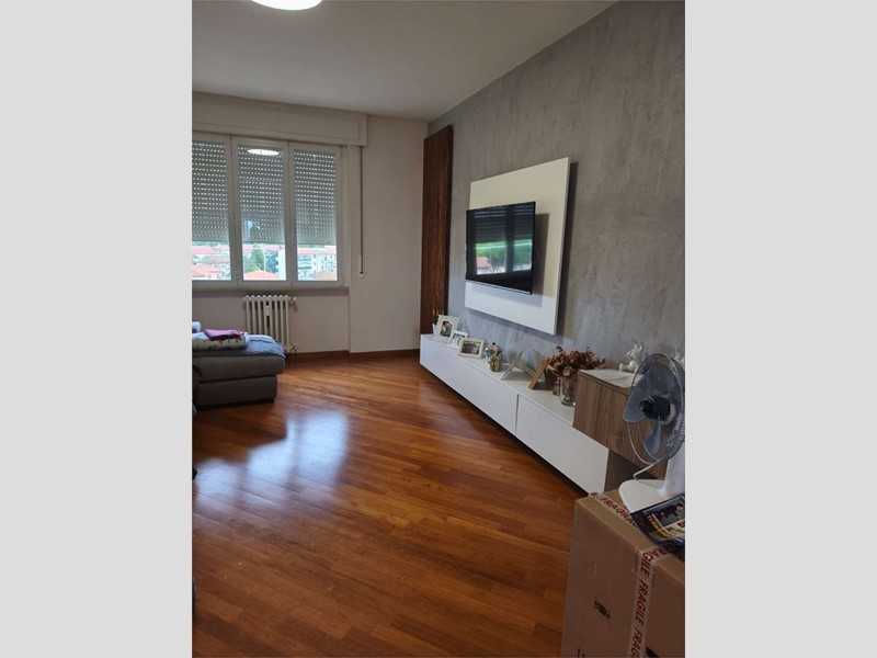 Quadrilocale in Vendita a Livorno, 900&euro;, 90 m²