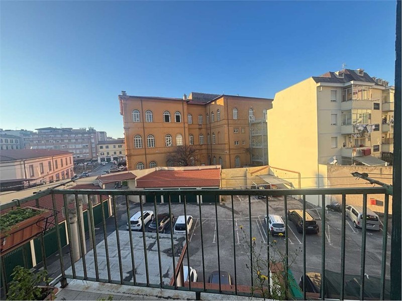 Appartamento in Vendita a Livorno, 158'000&euro;, 150 m²