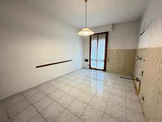 Quadrilocale in Vendita a Empoli, 205'000&euro;, 100 m²