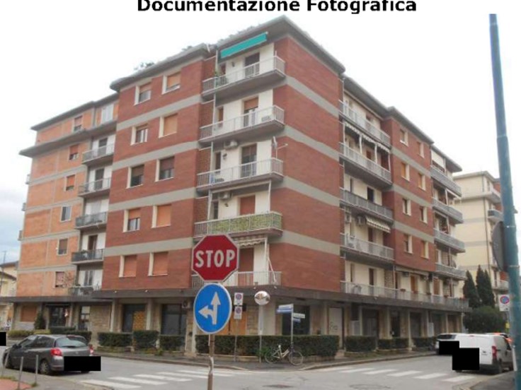 Trilocale in Vendita a Campi Bisenzio, 189'731&euro;, 122 m²