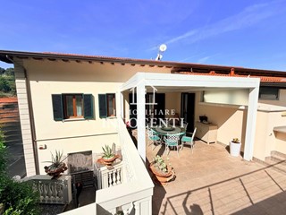 Quadrilocale in Vendita a Massa, 470'000&euro;, 120 m², arredato