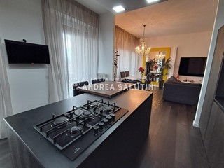 Trilocale in Vendita a Pontedera, 245'000&euro;, 115 m², arredato