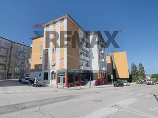Quadrilocale in Vendita a Recanati, 150'000&euro;, 145 m²