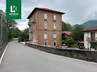 Bilocale in Vendita a Cuasso al Monte, 105'000&euro;, 55 m²