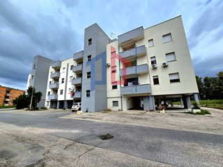 Quadrilocale in Vendita a Ardea, 119'000&euro;, 123 m²
