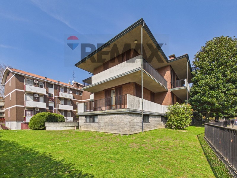 Appartamento in Vendita a Pavia, 530'000&euro;, 276 m²