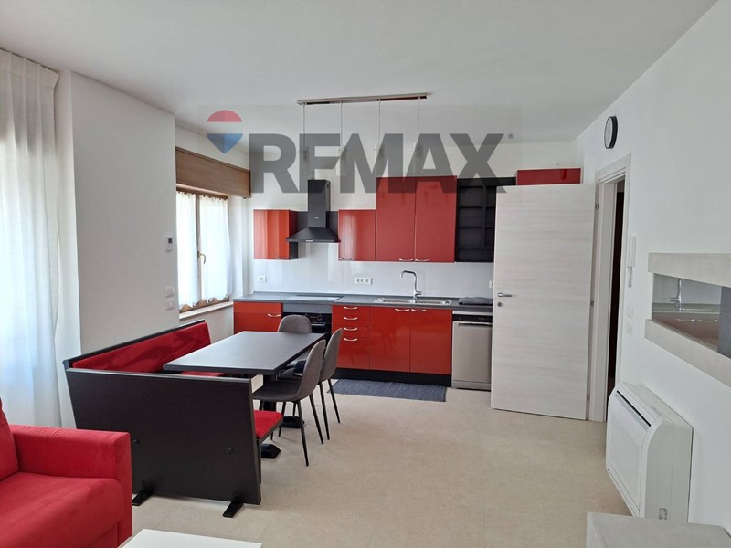 Trilocale in Affitto a Longarone, 630&euro;, 55 m²