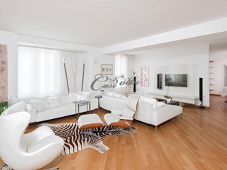 Appartamento in Vendita a Novedrate, 495'000&euro;, 420 m²