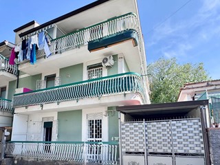 Trilocale in Vendita a Palermo, 125'000&euro;, 90 m²