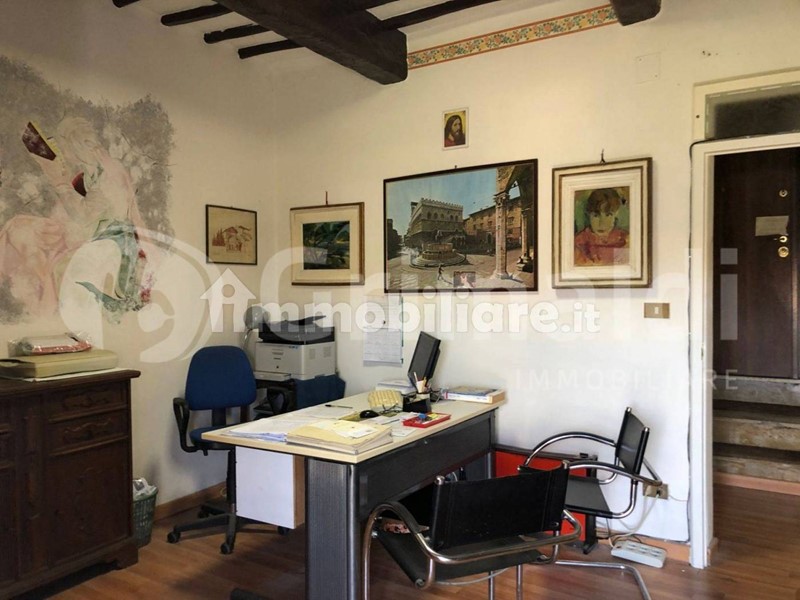 Trilocale in Vendita a Perugia, 280'000&euro;, 100 m²