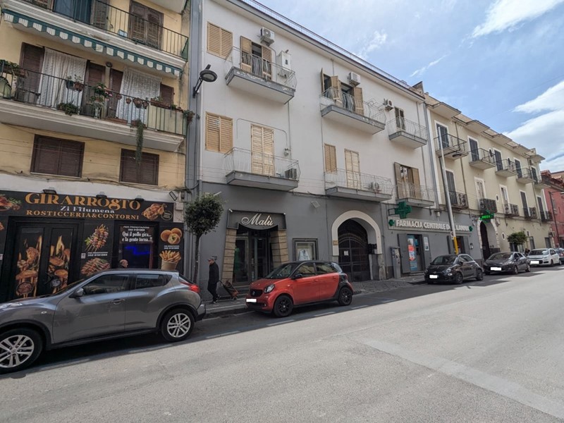 Trilocale in Vendita a Caivano, 90'000&euro;, 70 m²