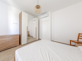 Trilocale in Affitto a Milano, 1'050&euro;, 80 m², arredato