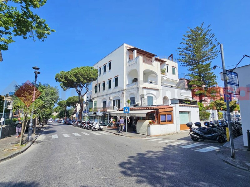 Appartamento in Vendita a Ischia, 380'000&euro;, 135 m²