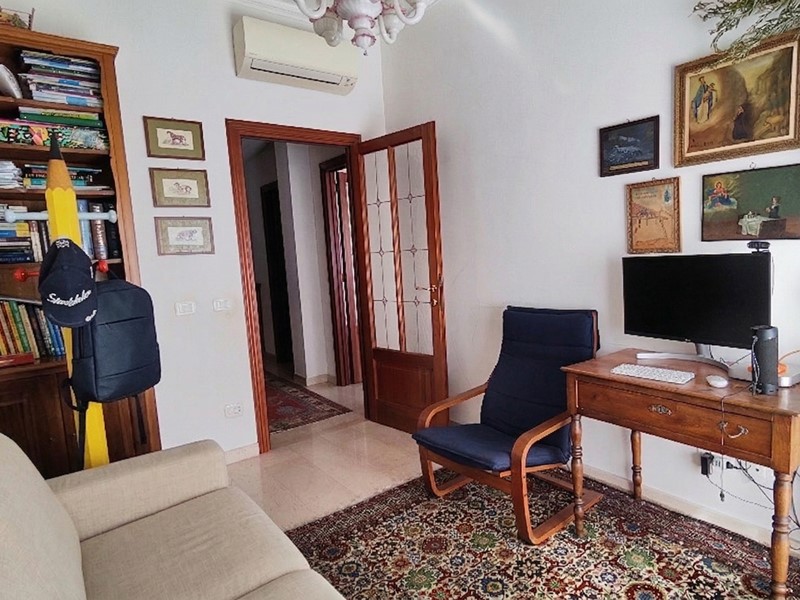 Appartamento in Vendita a Piacenza, 337'000&euro;, 198 m², con Box