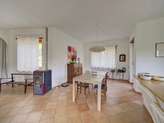 Quadrilocale in Vendita a Baldissero Torinese, 265'000&euro;, 171 m²