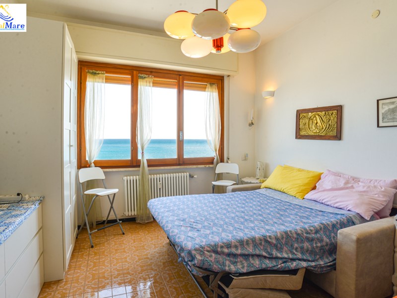 Bilocale in Vendita a Bergeggi, 255'000&euro;, 42 m², arredato
