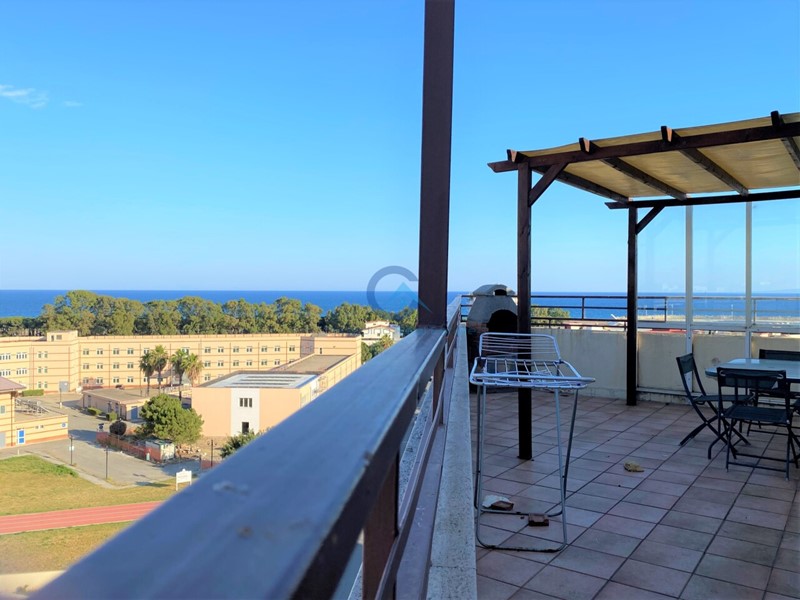 Quadrilocale in Affitto a Catanzaro, zona CZ Lido Giovino, 2'000&euro;, 110 m², arredato