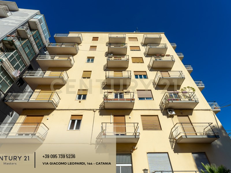 Quadrilocale in Affitto a Catania, 850&euro;, 125 m², con Box