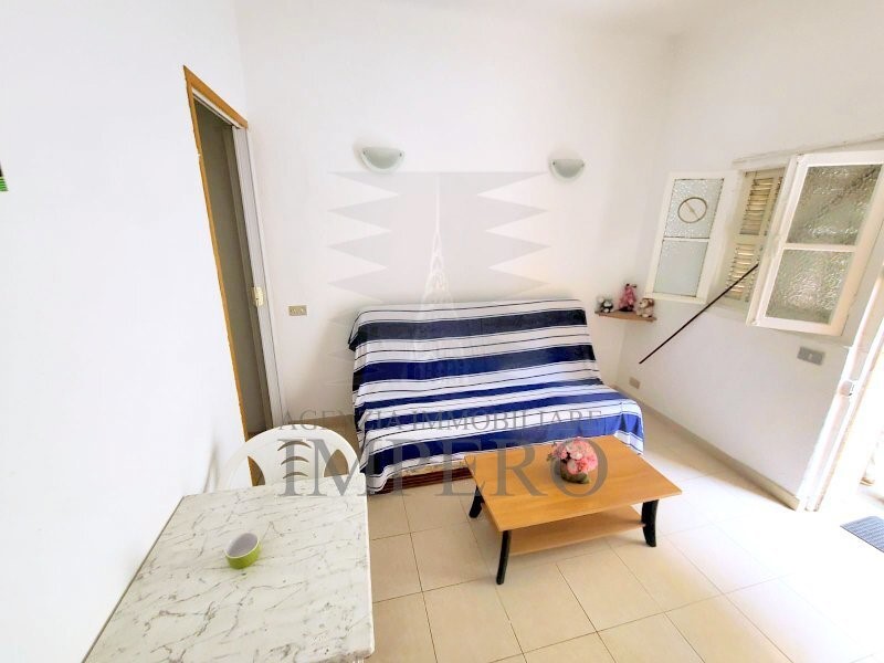Trilocale in Vendita a Ventimiglia, zona Calvo, 58'000&euro;, 60 m²